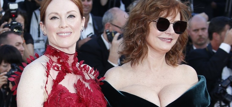 Nawet Monica Bellucci była mniej sexy! Oszałamiający biust 70-letniej Susan Sarandon w Cannes. FOTO