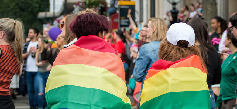 Kto kryje się za skrótem LGBT+? Praktyczna wiedza dla niewtajemniczonych