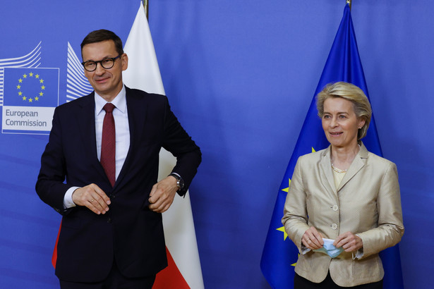 Ursula von der Leyen i Mateusz Morawiecki