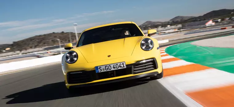 Jak jeździ nowe Porsche 911 Carrera 4S? | TEST