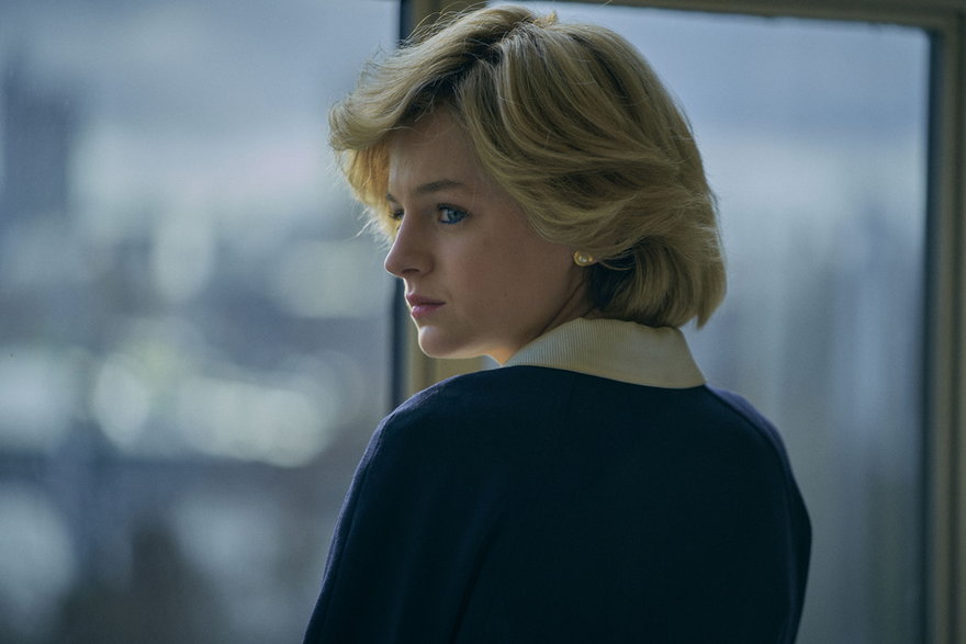 Emma Corrin jako Diana Spencer w serialu "The Crown"