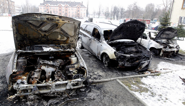 Spalone samochody w Rudzie Śląskiej