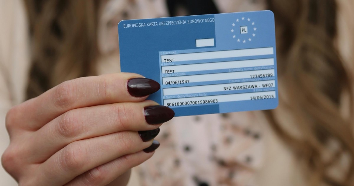 Podczas ferii karta EKUZ to podstawa. Już nie złożysz wniosku w ten sposób! Ważne zmiany
