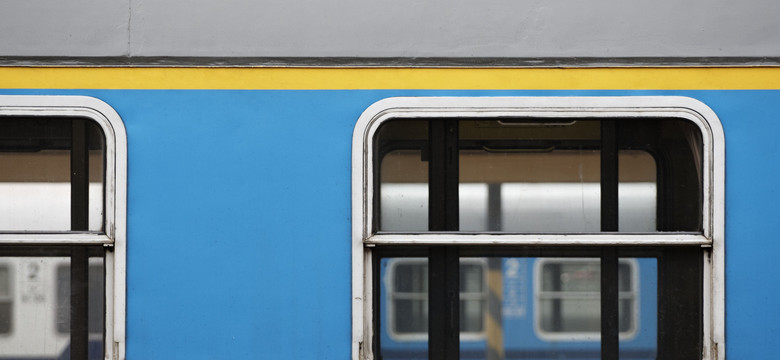 Zablokowana linia kolejowa Warszawa-Siedlce. Zginął pieszy