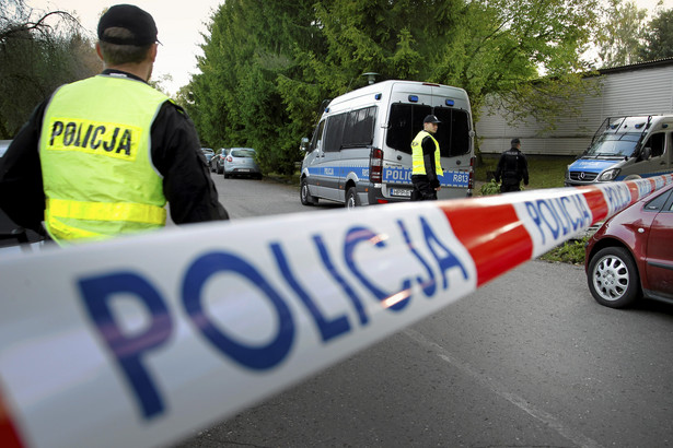 Tragedia na DK57. Nie żyje 2-letni chłopiec. Policja szuka świadków wypadku