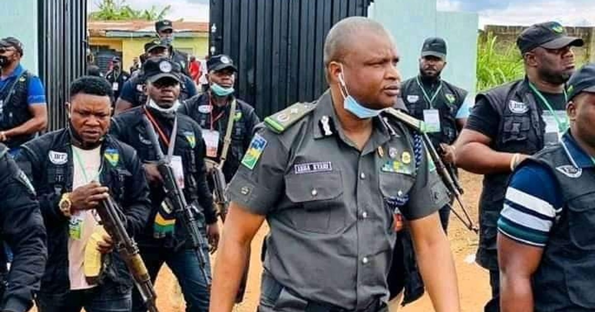20 lawyers vow to defend Abba Kyari in drug trafficking case - Vimarsana News