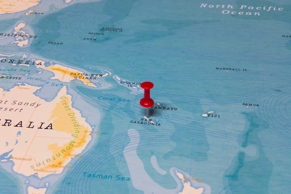 Mapa: Nova Kaledonija se nalazi blizu Vanuatua, severoistočno od Australije