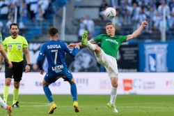 Derby Poznania dla Lecha. Wymęczył trzy punkty w meczu z Wartą [WIDEO]