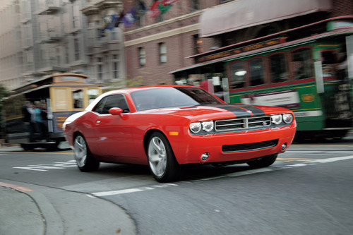 Chevrolet Camaro, Dodge Challenger, Ford Shelby GT - Powrót legend