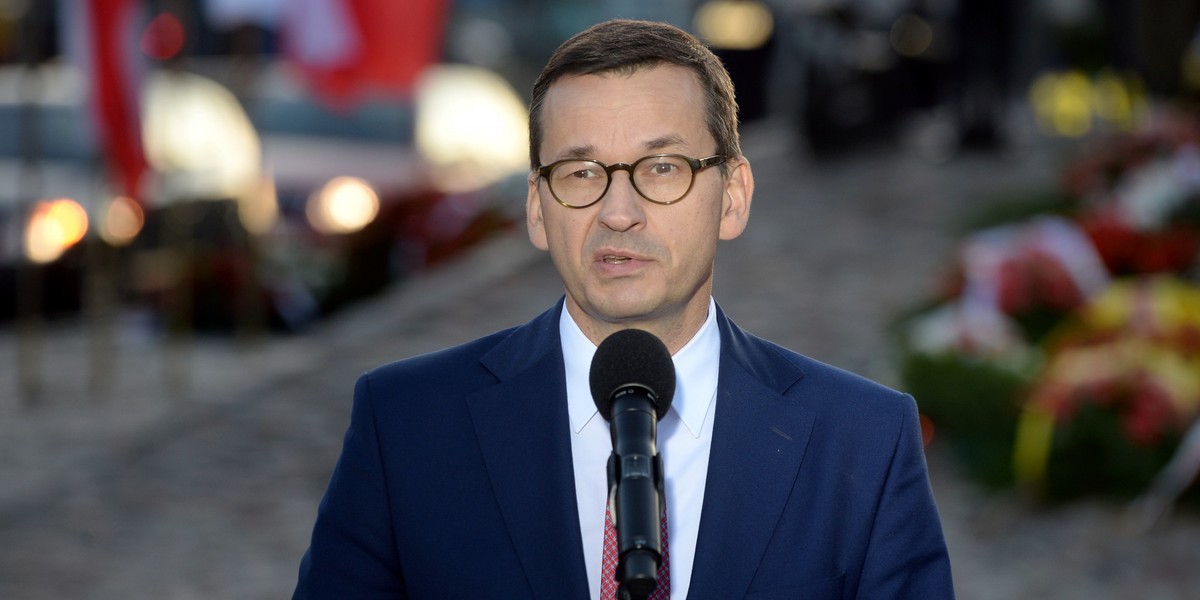 Mateusz Morawiecki zapowiedział zmiany podatkowe dla osób na stażach i praktykach