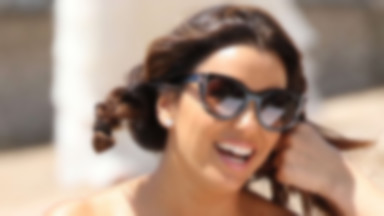 Eva Longoria na plaży w Cannes. Co za widoki!