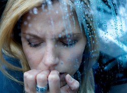 Jak my, Polacy, działamy w poczuciu zagrożenia? Ekspert tłumaczy