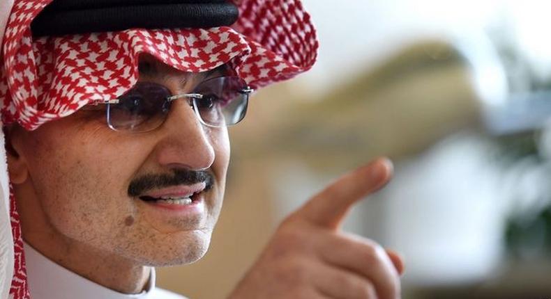 Prince Alwaleed says to give $32 bln to charity in coming years