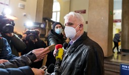 Związkowcy przedstawili swoją wersję "umowy społecznej": 120 tys. zł odprawy i urlopy przedemerytalne