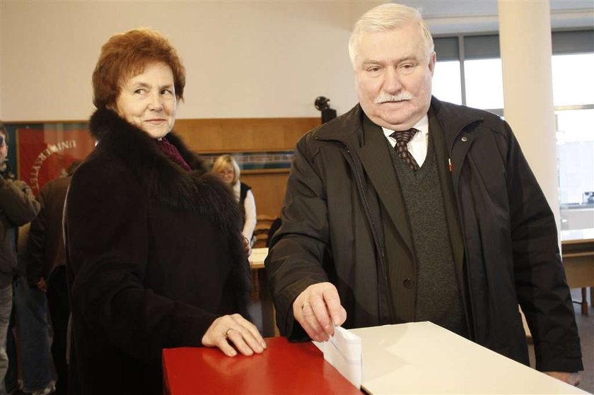 Wałęsa do Olejnik: Kocham moją żonę