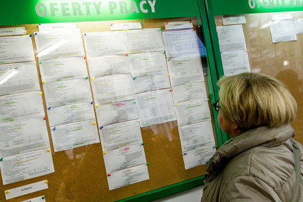 Masa zwolnień w małych i średnich firmach. Pracę mogło stracić nawet pół miliona osób