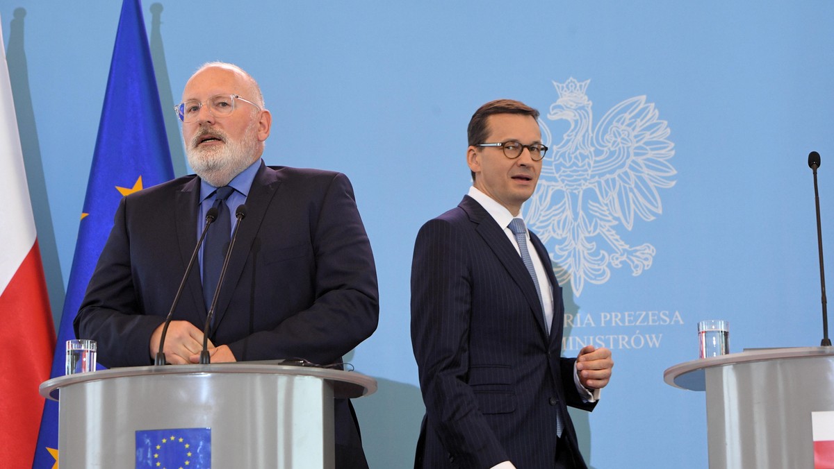 Mateusz Morawiecki, Frans Timmermans