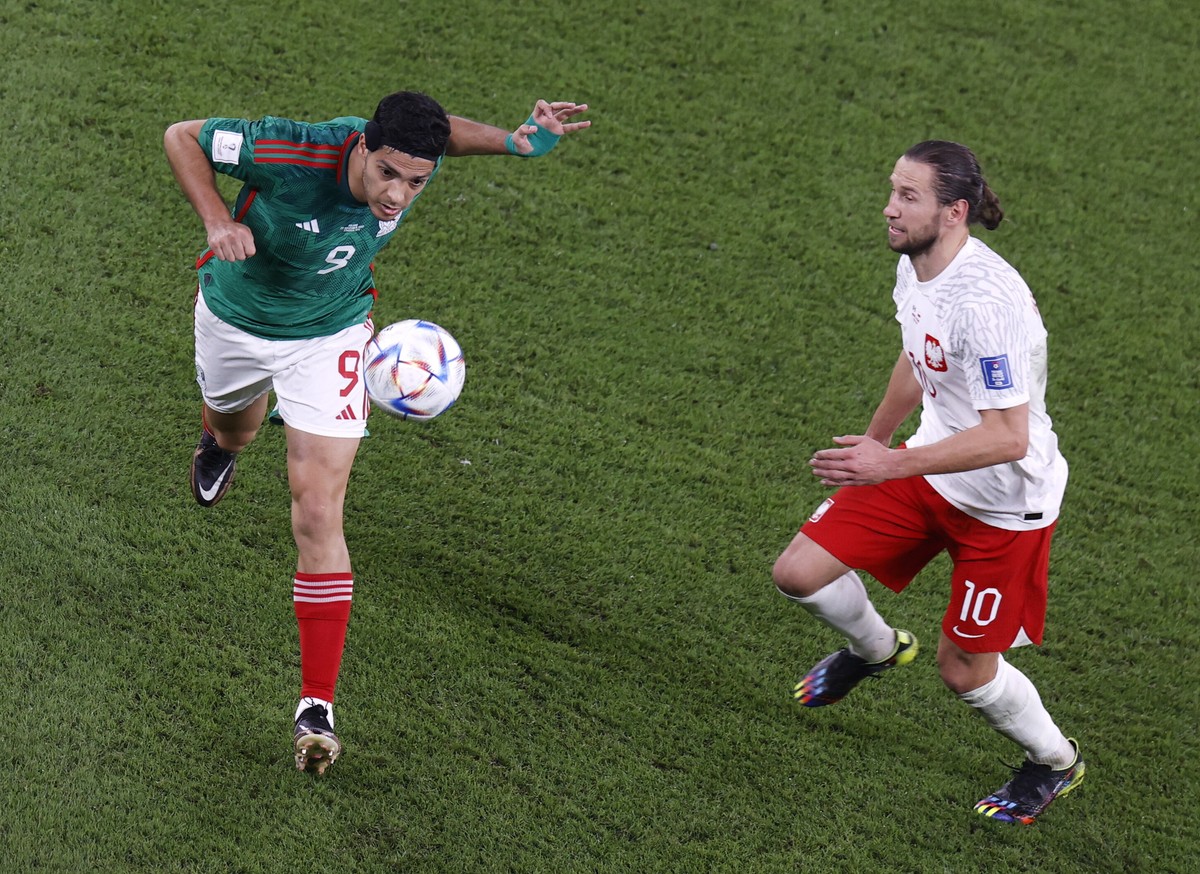 Raul Jimenez i Grzegorz Krychowiak