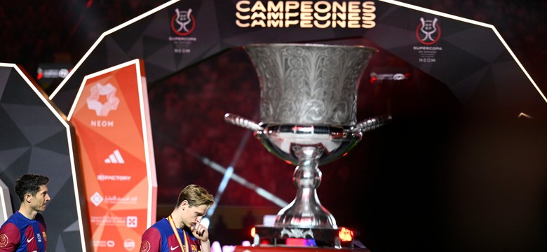 Lewandowski przeprosił za porażkę z Realem. "Wynik nie do przyjęcia"