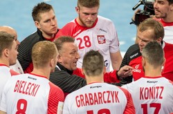 Polscy piłkarze ręczni przedostatni test przed Euro 2016 zdali na piątkę. WIDEO