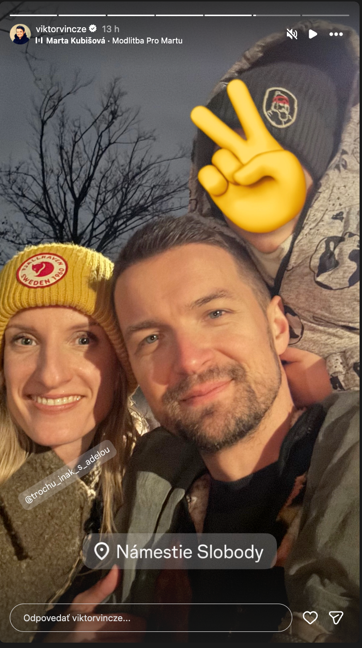 Adela a Viktor Vinczeovci so synom. 