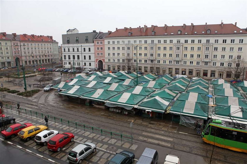 Chcą przegonić kupców z placu