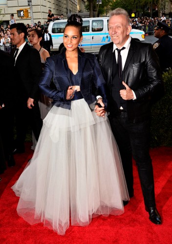 Alicia Keys i Jean Paul Gaultier na Met Ball 2015