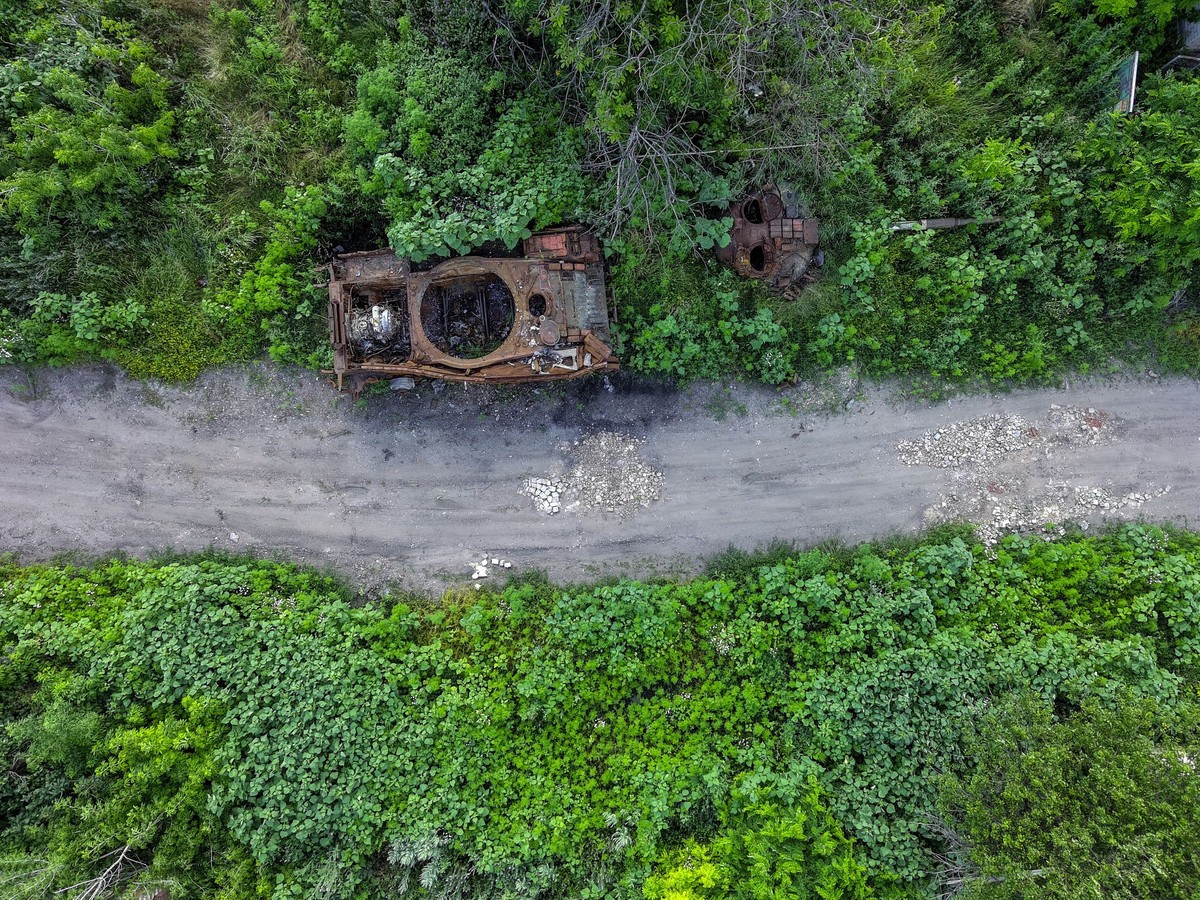 Zniszczony czołg na Ukrainie