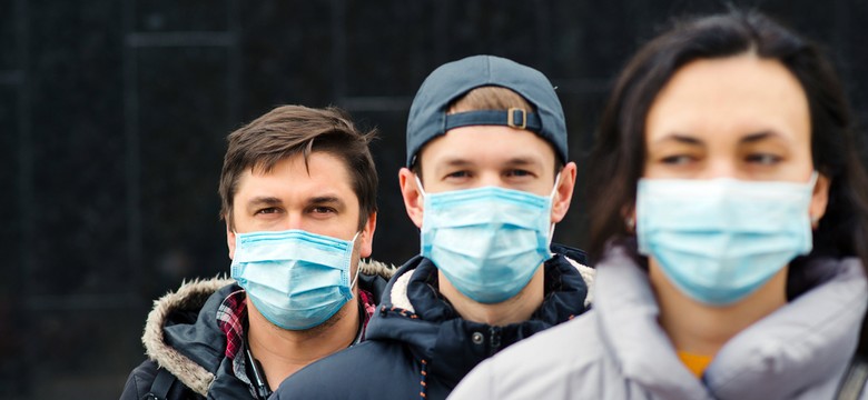 Obostrzenia przedłużone. Rozporządzenie weszło w życie