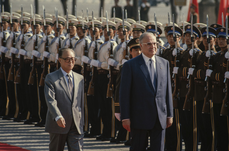 Chinese Premier Zhao Ziyang and President Helmut Kohl in Beijing, July 14, 1987.