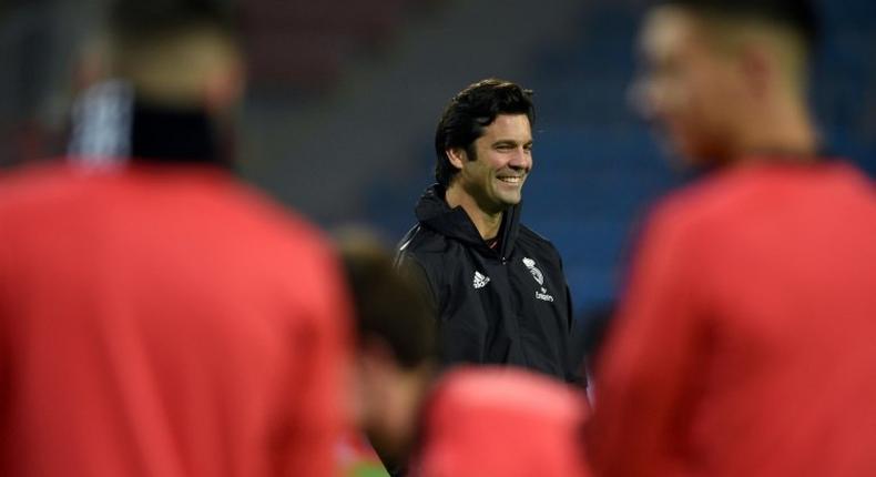 Real Madrid's Argentinian coach Santiago Solari oversees a training session on the eve of the his side's 5-0 hammering of Viktoria Plzen in the UEFA Champions League on November 7, 2018.