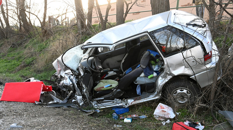Halálos baleset történt vasárnap délután Csomádnál /Fotó: MTI-Mihádák Zoltán