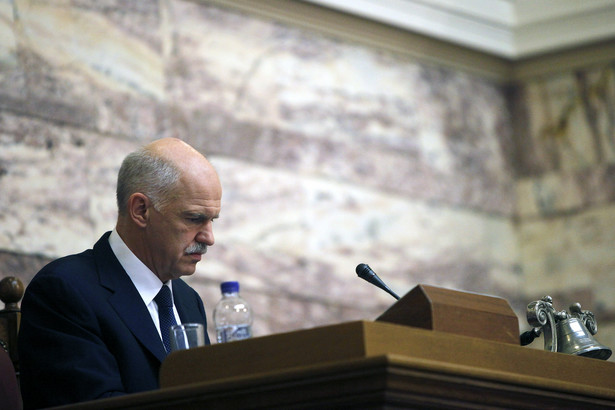 George Papandreou, ustępujący premier