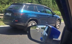 Nowa skoda kodiaq wpadła na autostradzie. Podobna do range rovera? [FOTO]