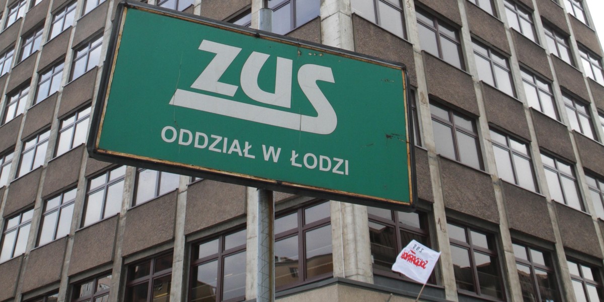 Po urodzeniu odziedziczył długi po dziadku 