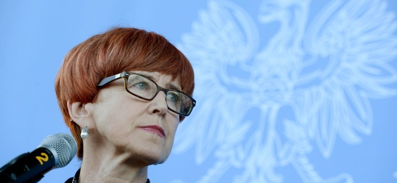 Rafalska: Proponujemy minimalne wynagrodzenie od 2018 r. na poziomie 2100 zł