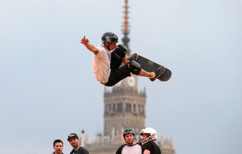 Gumball 3000 - Tony Hawk i pokaz ewolucji na rampie