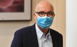 Kłótnia na antenie TVP Info. Kropiwnicki do Kuźmiuka: To obrzydliwe pomówienie