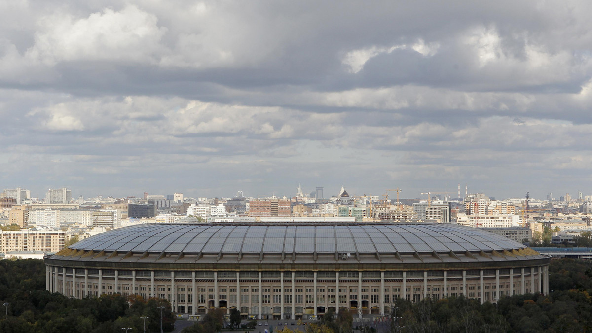 - Jest wiele opcji. Obecny stadion jest już stary. W razie ponownej budowy nastąpiłaby ona w tym samym miejscu - powiedział w piątek w Barcelonie koordynator przygotowań do lekkoatletycznych mistrzostw świata Michaił Butow.