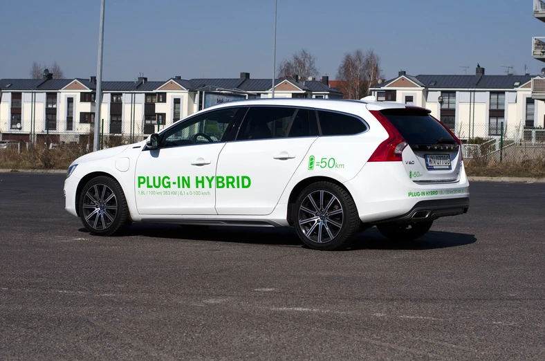 Volvo V60 Plug-in Hybrid (w wersji prasowej oczywiście)