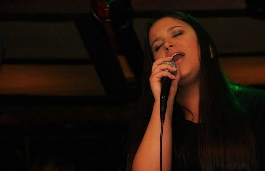 Iznamljivanje karaoke opreme košta 70 evra