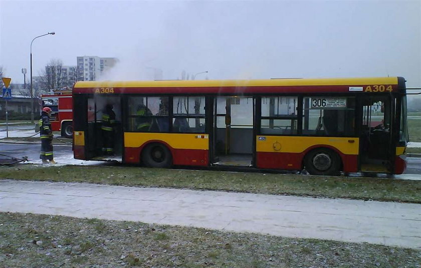 W Warszawie znów płonął autobus