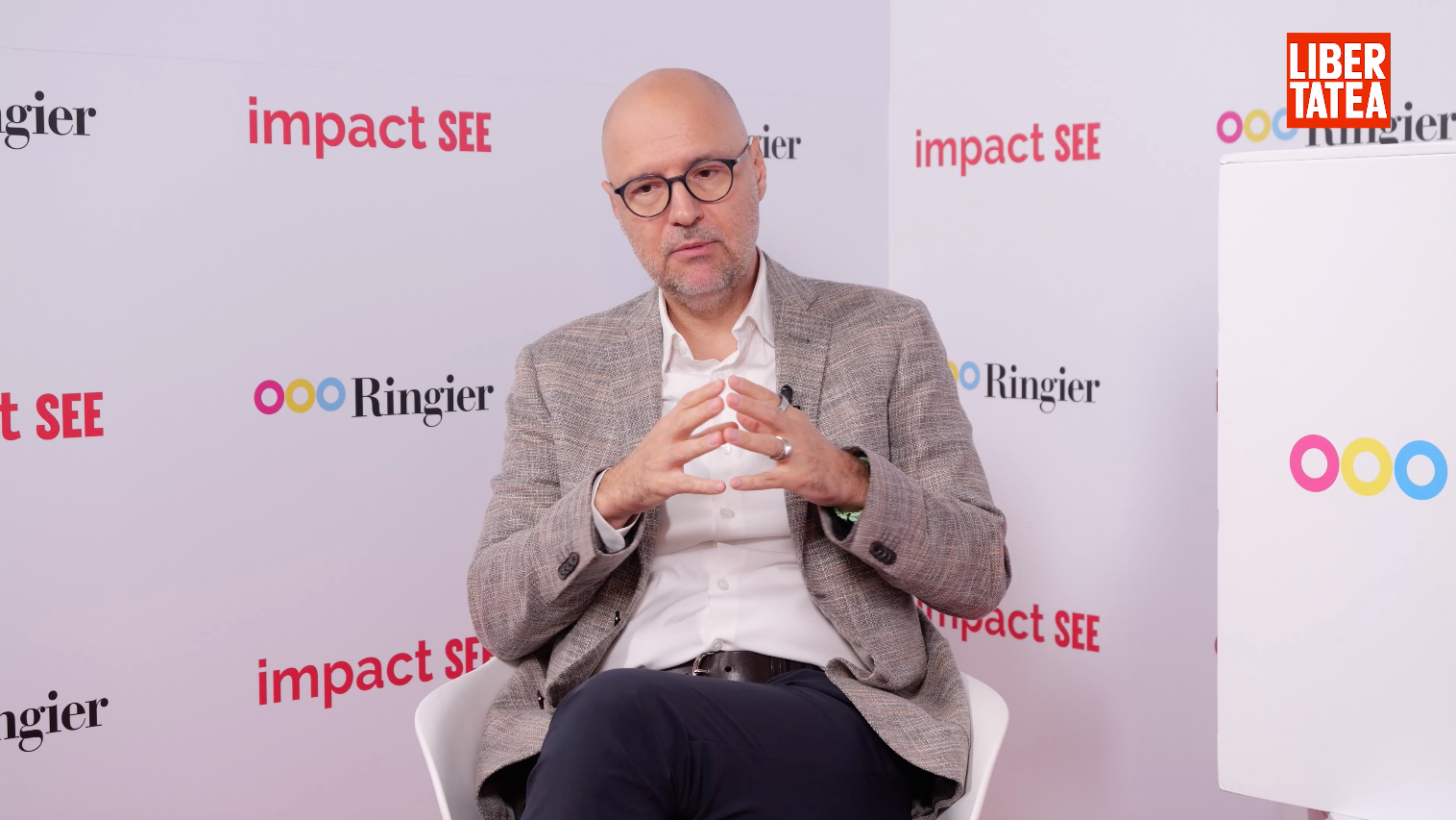 De la investiții străine de 10 miliarde de euro în 2022, România a ajuns la 700 de milioane în 2026. Consultant de top: „Sunt bani în piață, firmele așteaptă un guvern și reformarea statului”
