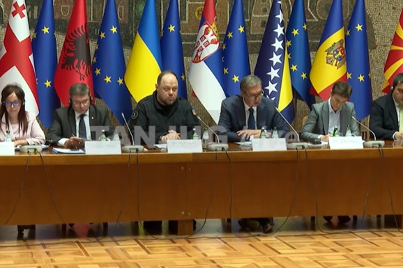 "NISAM OPTIMISTA KAD JE REČ O BRZOM ČLANSTVU U EU" Vučić na Konferenciji predsednika parlamenata u Palati Srbija: "Mislim da se to neće desiti u narednih nekoliko godina" (VIDEO)