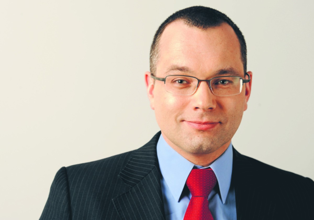Mikołaj Pietrzak, adwokat, przewodniczący komisji praw człowieka przy Naczelnej Radzie Adwokackiej, reprezentuje Abd al-Rahima al-Nasziriego w polskim śledztwie i w postępowaniu przed Europejskim Trybunałem Praw Człowieka w sprawie dotyczącej tajnych więzień CIA w Polsce