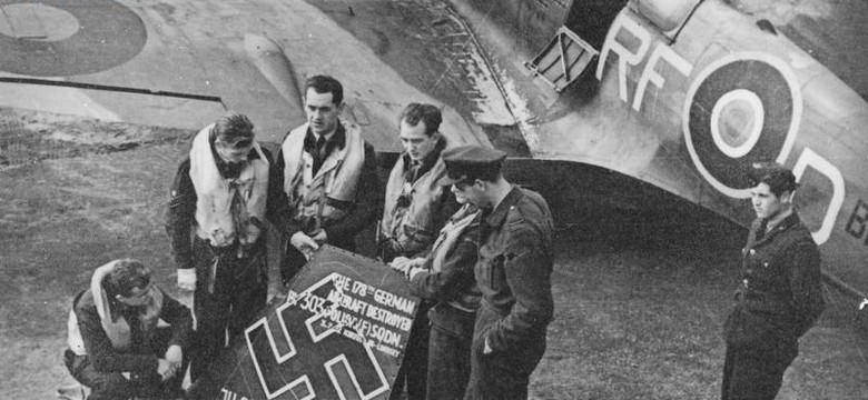 Zbędni zwycięzcy. Koniec wojny oznaczał dla polskich pilotów zupełnie nowe kłopoty