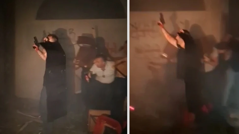 Pristalica SNS sa pištoljem