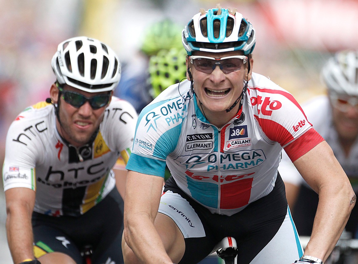 Greipel wygrał 10. etap Tour de France o długość koła
