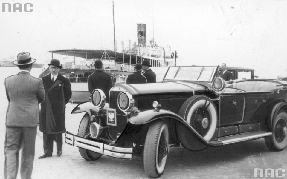 Pobyt wypoczynkowy prezydenta RP Ignacego Mościckiego w Gdyni. Rok 1933