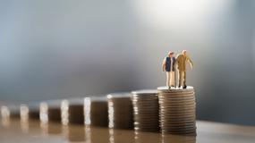 ZUS: Od grudnia zmienią się limity zarobkowe dla wcześniejszych emerytów i rencistów [STAWKI]